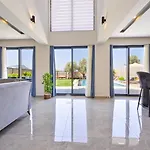 Luxury-holiday For 6 People With Turkish Bath & Sauna In Oeluedeniz Villa *