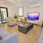 Luxury-holiday For 6 People With Turkish Bath&sauna In ölüdeniz Villa
