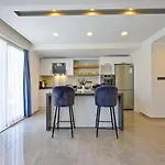 Luxury-holiday For 6 People With Turkish Bath&sauna In ölüdeniz Fethiye