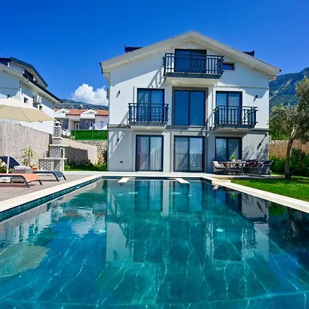 Villa Luxury-holiday For 6 People With Turkish Bath&sauna In ölüdeniz *