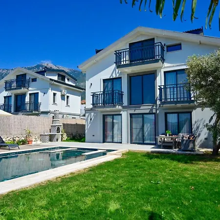Villa Luxury-holiday For 6 People With Turkish Bath&sauna In ölüdeniz *