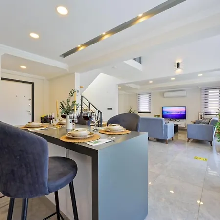 Luxury-holiday For 6 People With Turkish Bath&sauna In ölüdeniz Villa
