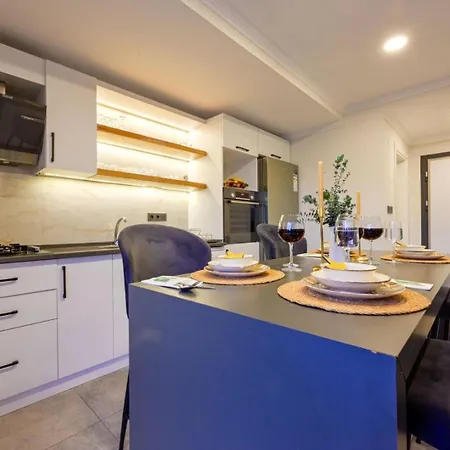 Luxury-holiday For 6 People With Turkish Bath&sauna In ölüdeniz Fethiye