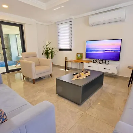 Luxury-holiday For 6 People With Turkish Bath & Sauna In Oeluedeniz Vila