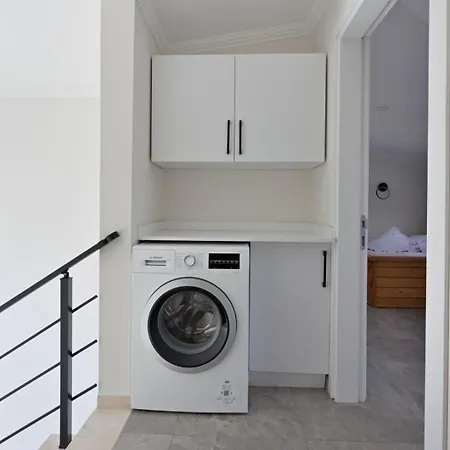 Luxury-holiday For 6 People With Turkish Bath & Sauna In Oeluedeniz Villa Fethiye