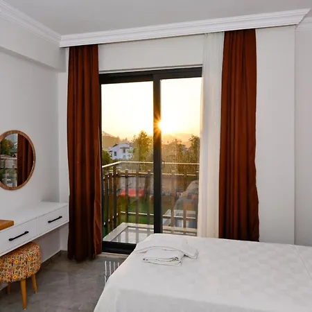 Villa Luxury-holiday For 6 People With Turkish Bath & Sauna In Oeluedeniz