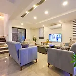 فيلة Luxury-holiday For 6 People With Turkish Bath & Sauna In Oeluedeniz