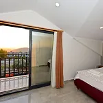فيلة Luxury-holiday For 6 People With Turkish Bath & Sauna In Oeluedeniz فتحية